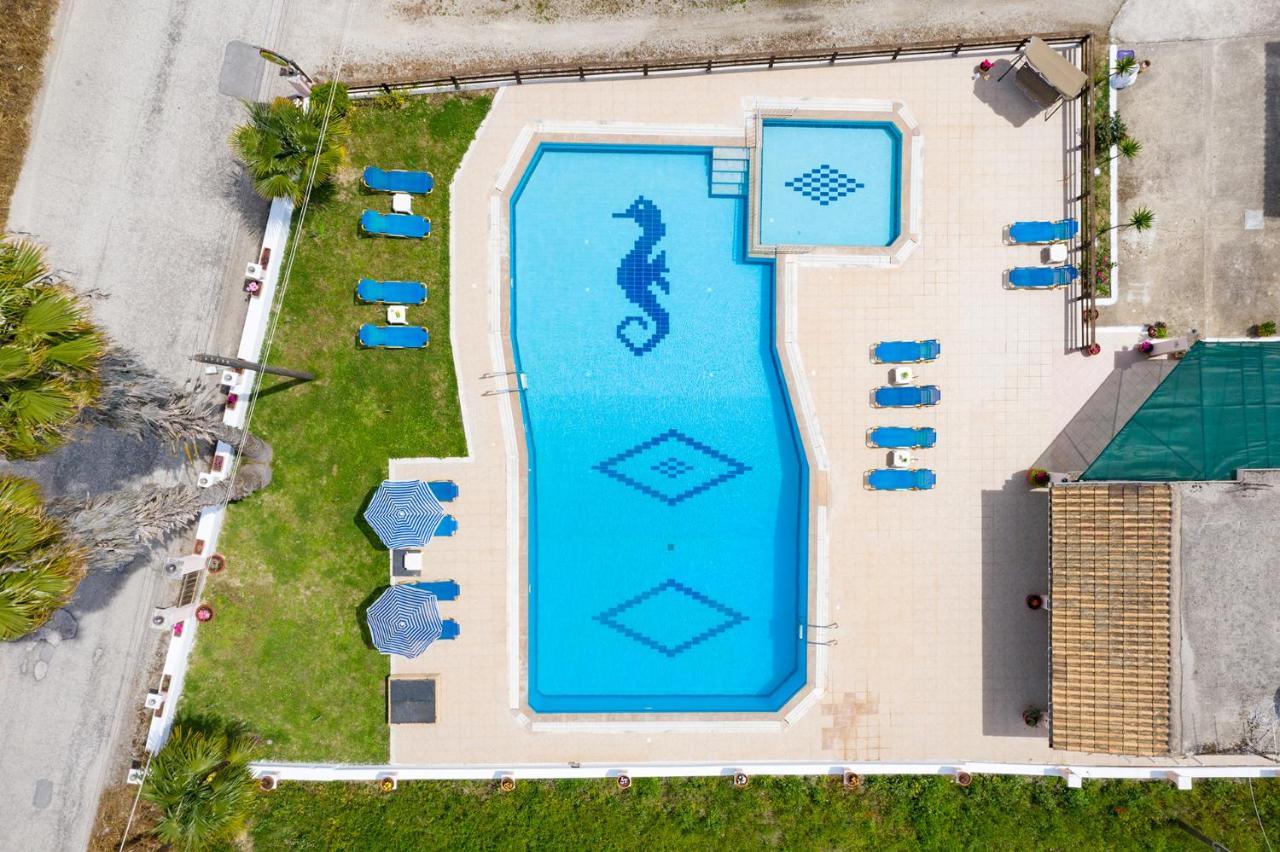 Nikos Pool Apartments - Ground Floor 斯达林 外观 照片